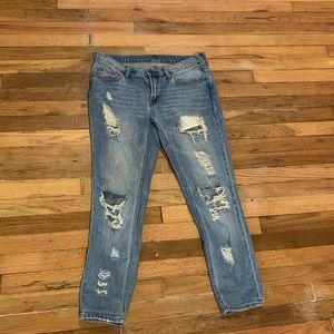 BDG Boyfriend Jeans